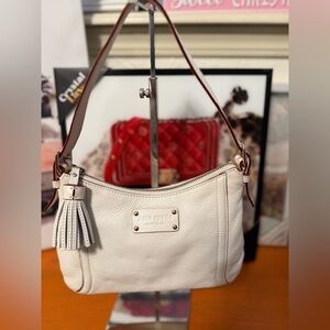 Kate Spade Cheltenham Aimee Shoulder Bag with Tassel EUC